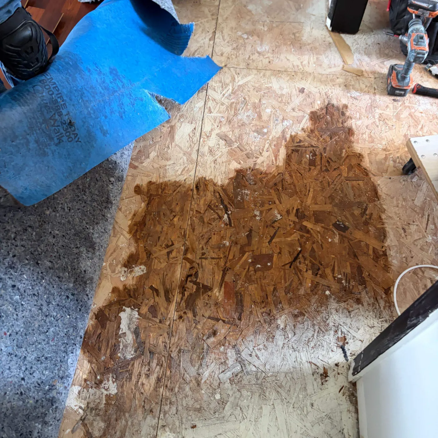 IICRC certified water restoration crew on-site in Hidden Lake, IN