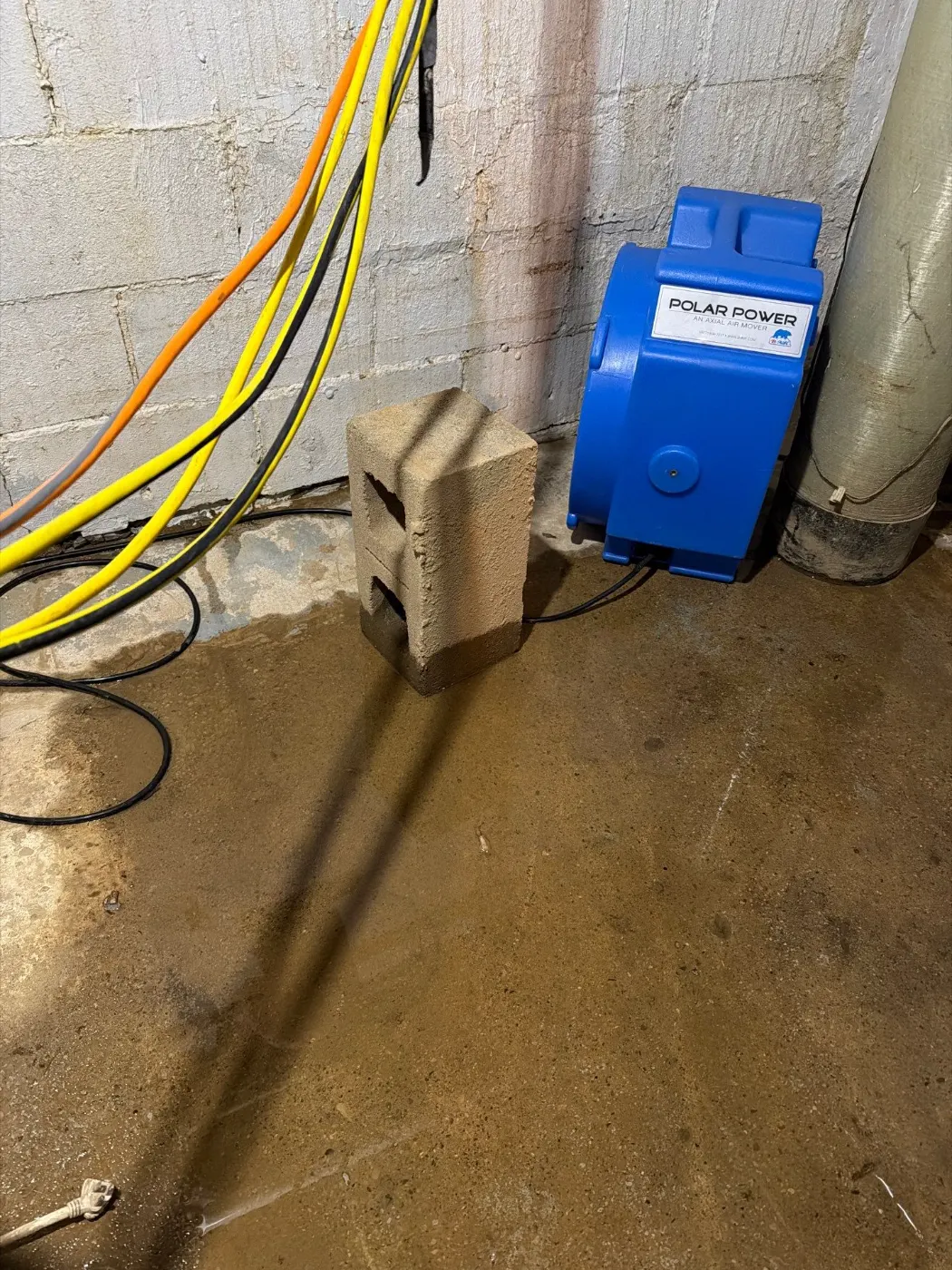 Basement water extraction in Hidden Lake Indiana home